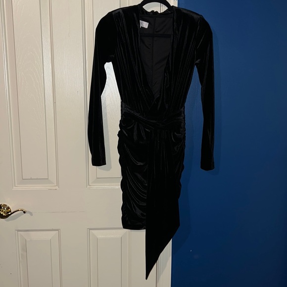 House of CB Dresses House Of Cb Farrah Deep V Mini Dress Poshmark